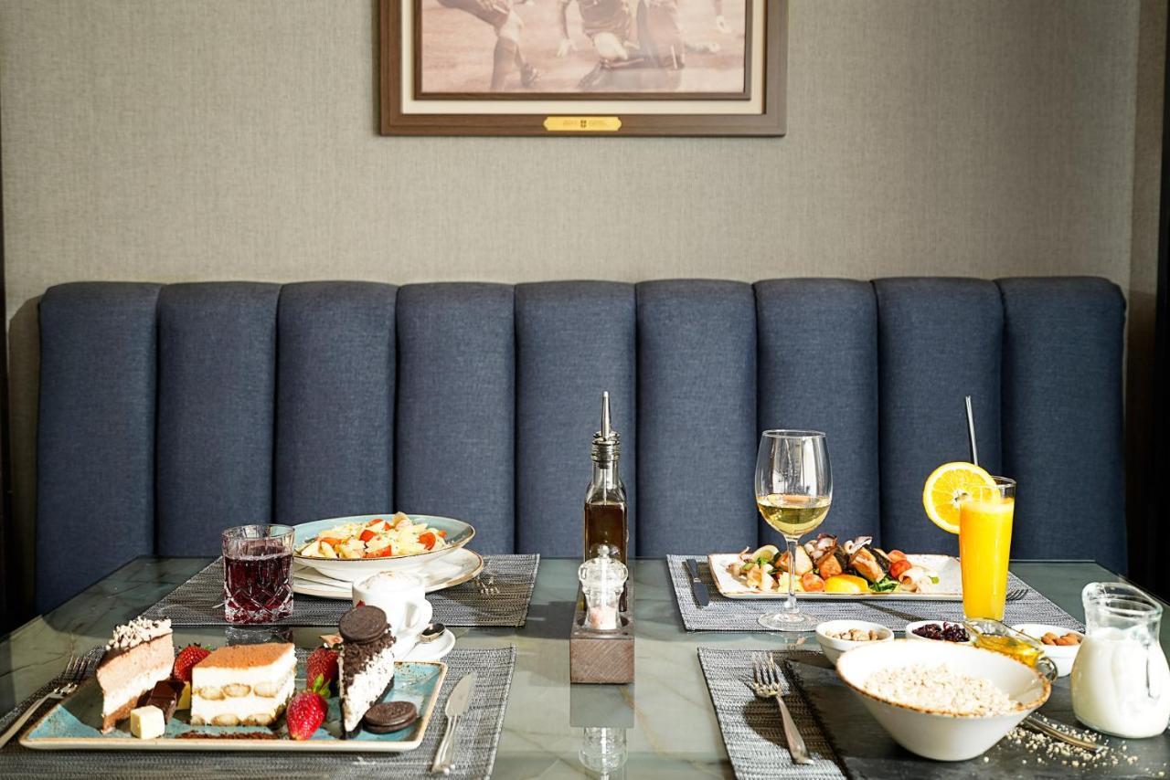 Hotel Srbija Lux Stara Pazova Εξωτερικό φωτογραφία